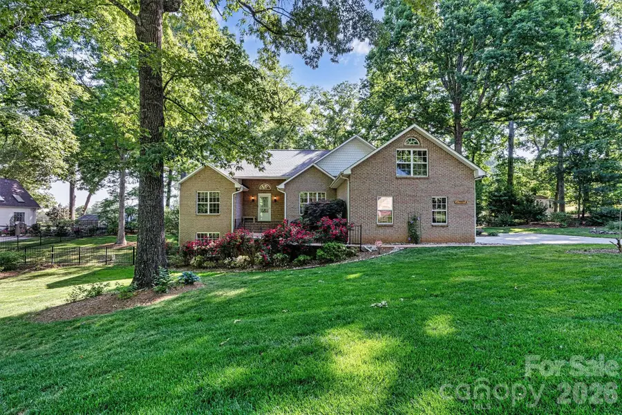 7538 Golf Course Drive S, Denver, NC 28037 - #2