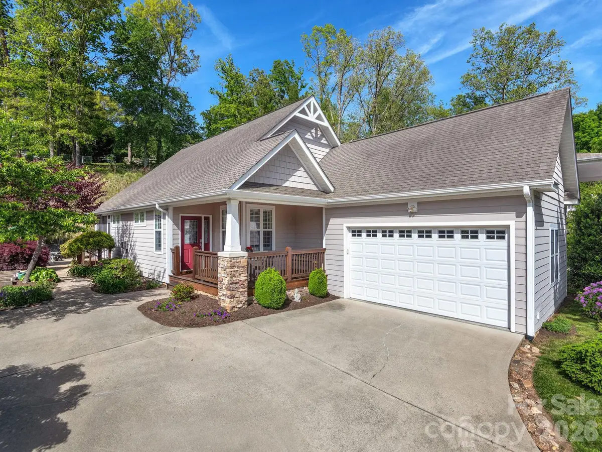 30 Banks Town Road, Weaverville, NC 28787 - #1