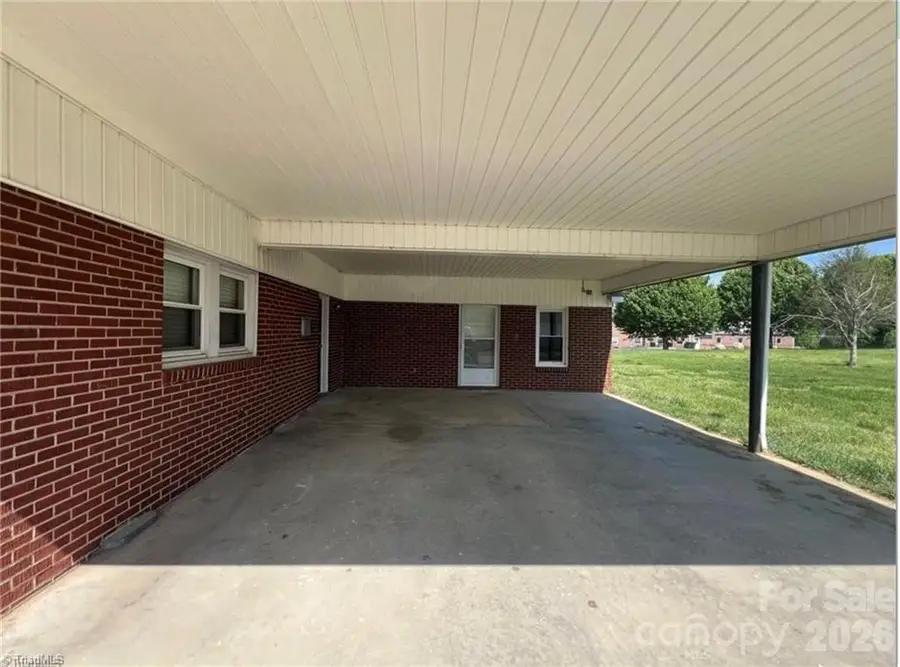 820 Suncrest Orchard Road, North Wilkesboro, NC 28659 - #3