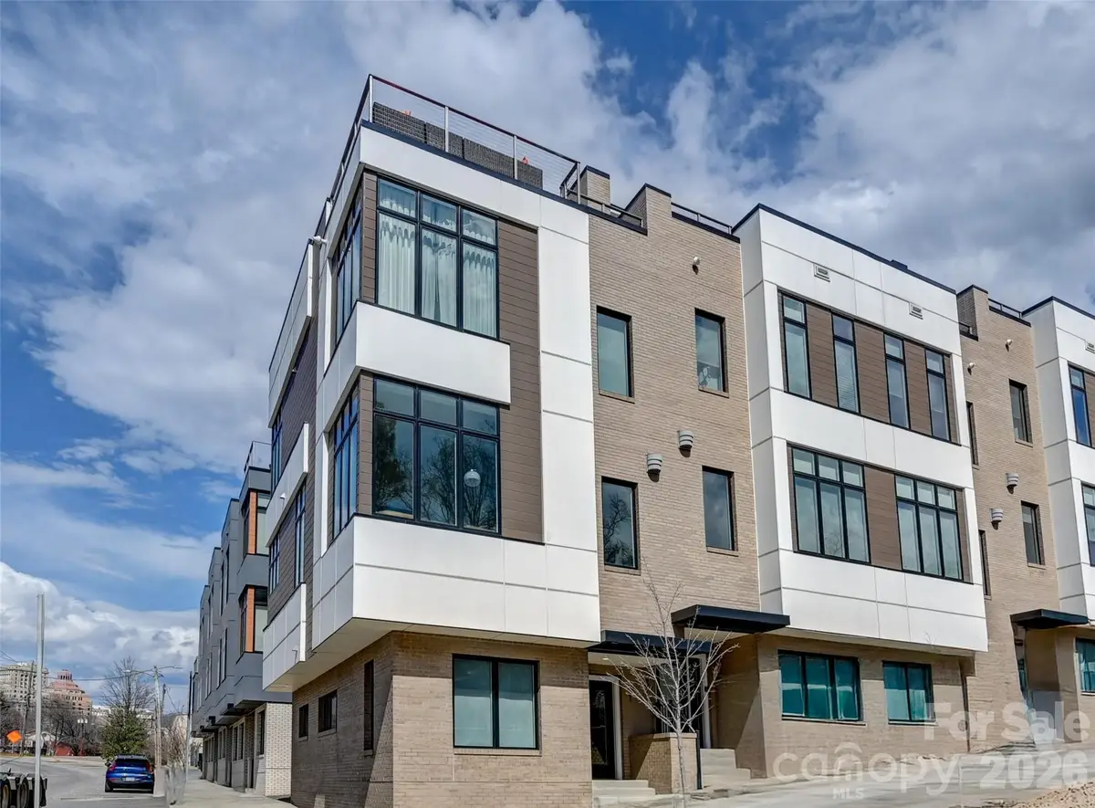 1 Bauhaus Court, Asheville, NC 28801 - #1