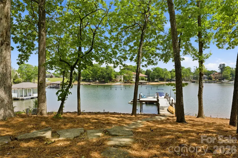 18426 Peninsula Cove Lane, Cornelius, NC 28031 - #2