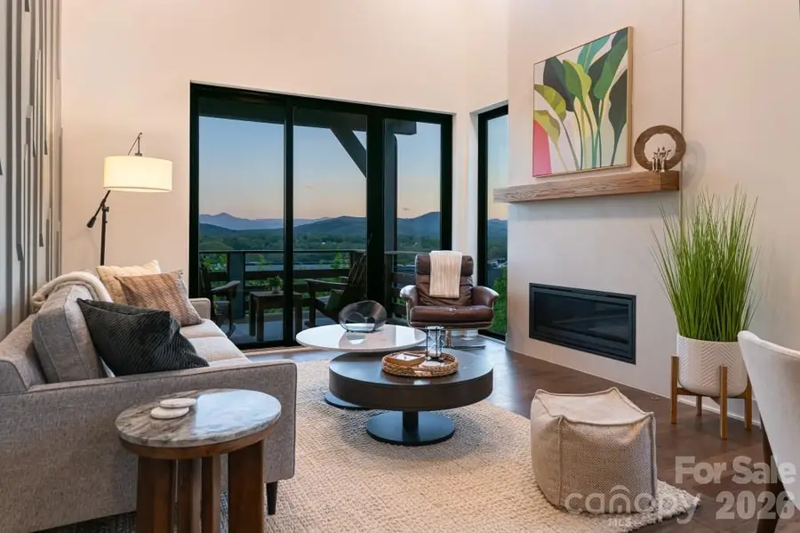 604 Storybook Villas Trail, Asheville, NC 28804 - #3