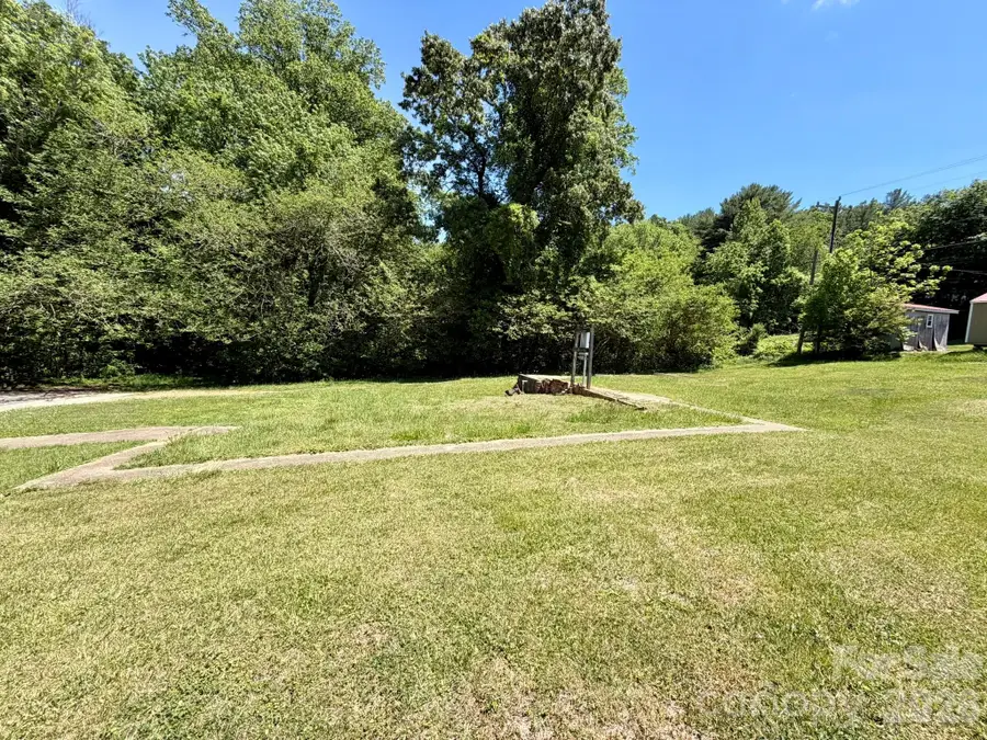 100 4th Em Street, Marion, NC 28752 - #2