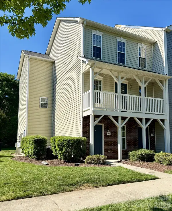 106 Locomotive Lane #209, Mooresville, NC 28115