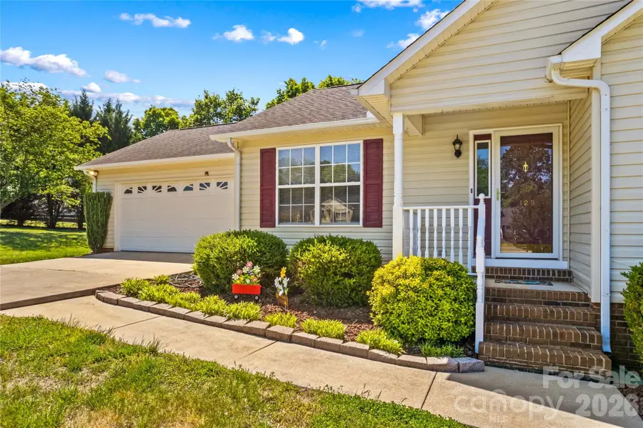 125 Fawnwood Drive, Statesville, NC 28625 - #2
