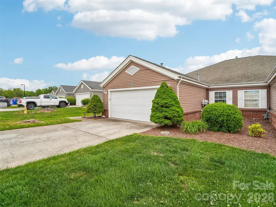 21 Heather Way #A, Candler, NC 28715 - #3