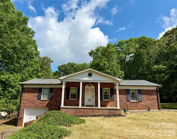 232 Chase Drive, Forest City, NC 28043