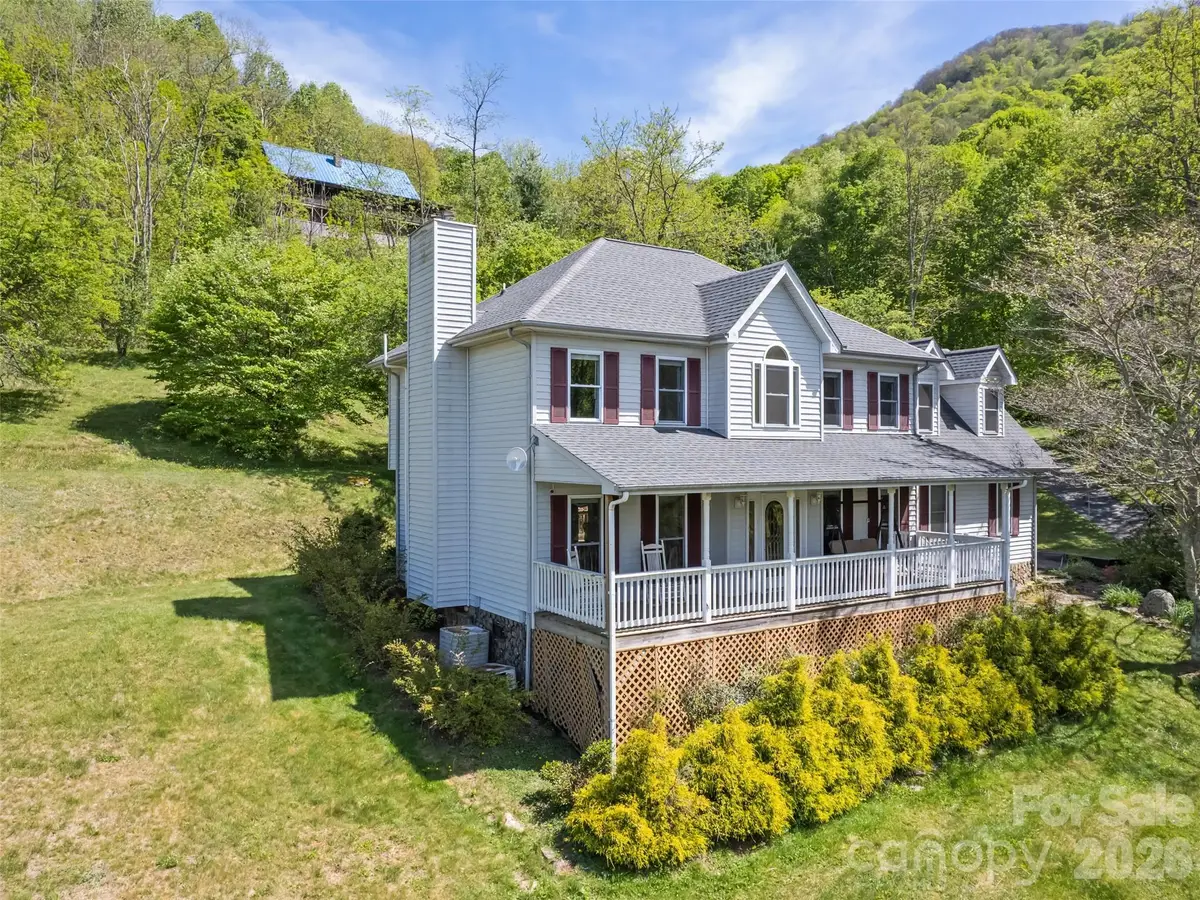 831 Red Bank Road, Waynesville, NC 28786 - #1