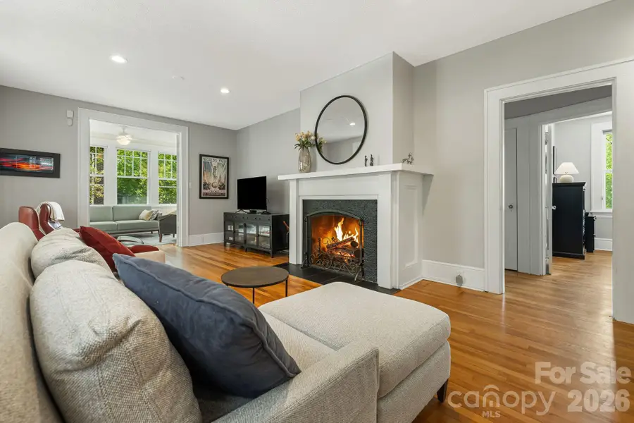 52 Edwin Place, Asheville, NC 28801 - #3
