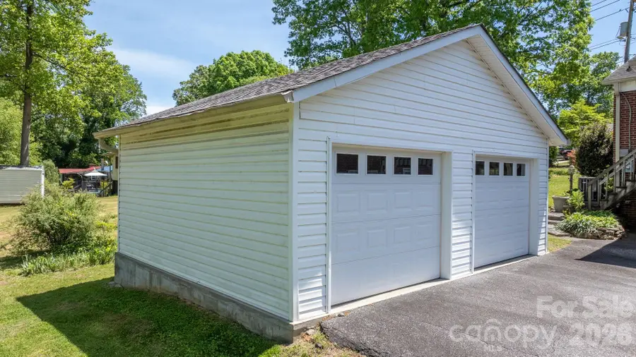 406 Swanson Drive Sw, Lenoir, NC 28645 - #3