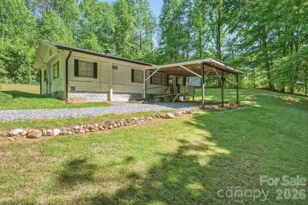 3823 Hickory Highway, Statesville, NC 28677