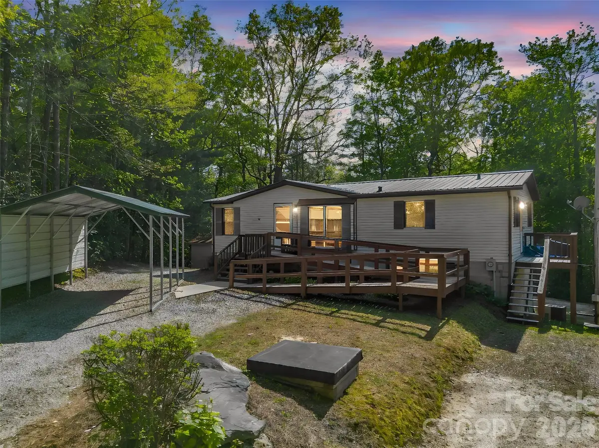 203 Rogat Road, Hendersonville, NC 28792 - #1