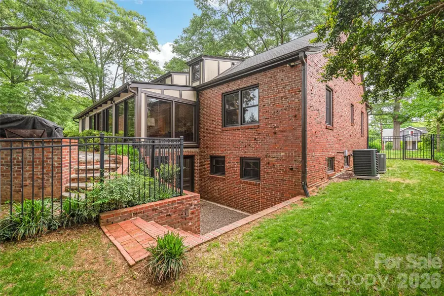 600 S Central Avenue, Belmont, NC 28012 - #2