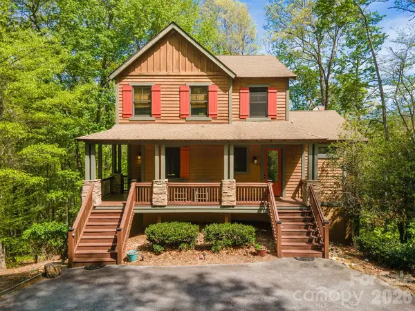 83 Allspice Court, Tuckasegee, NC 28783