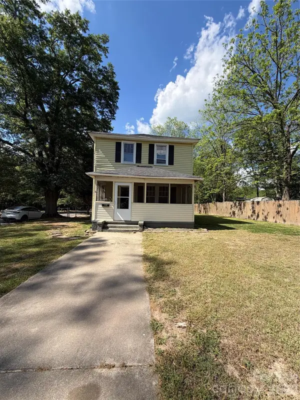 1101 E Pine Street, Lincolnton, NC 28092