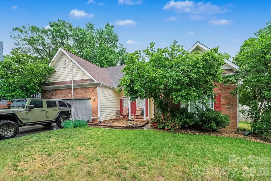 12310 Panthersville Drive, Charlotte, NC 28269 - #2