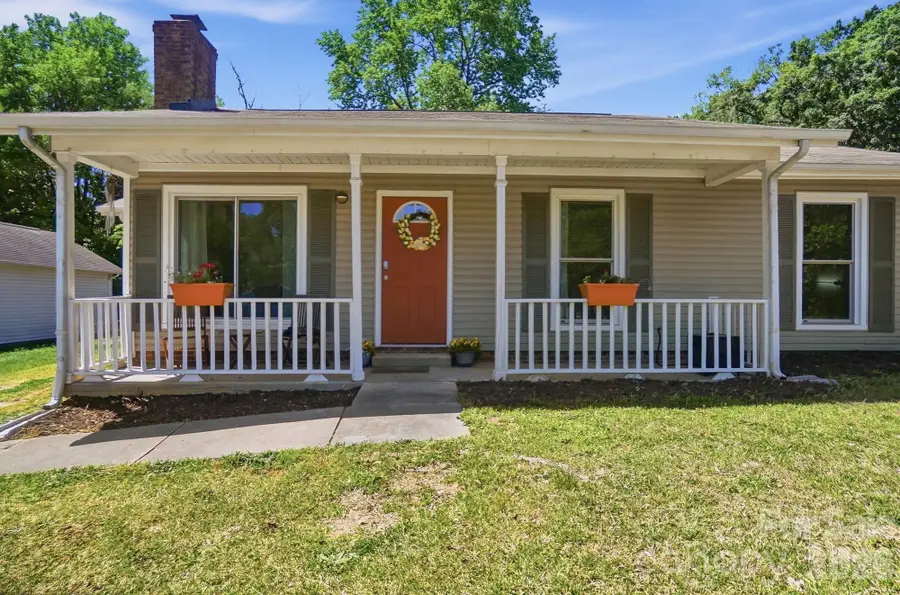 9415 Potpourri Place, Charlotte, NC 28215 - #2