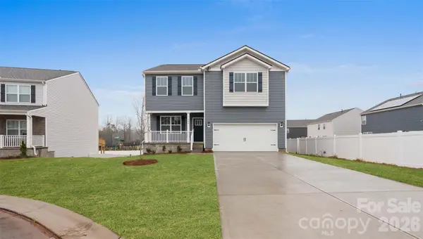 112 Queen Valley Way, Waynesville, NC 28786