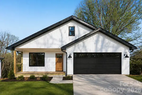 124 N Main Street #2, Mars Hill, NC 28754