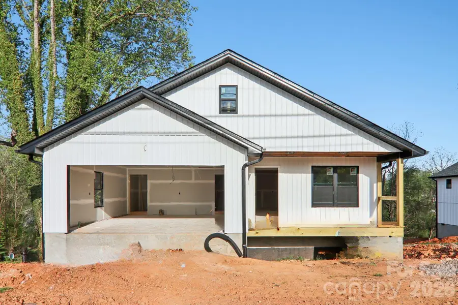 140 N Main Street #1, Mars Hill, NC 28754 - #3