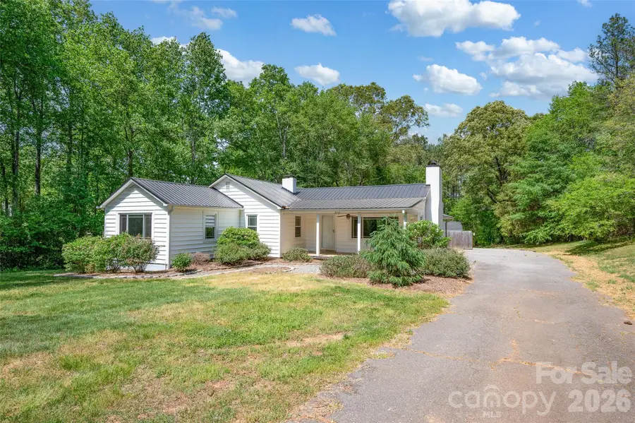 2719 Us 70 Highway, Connelly Springs, NC 28612 - #2