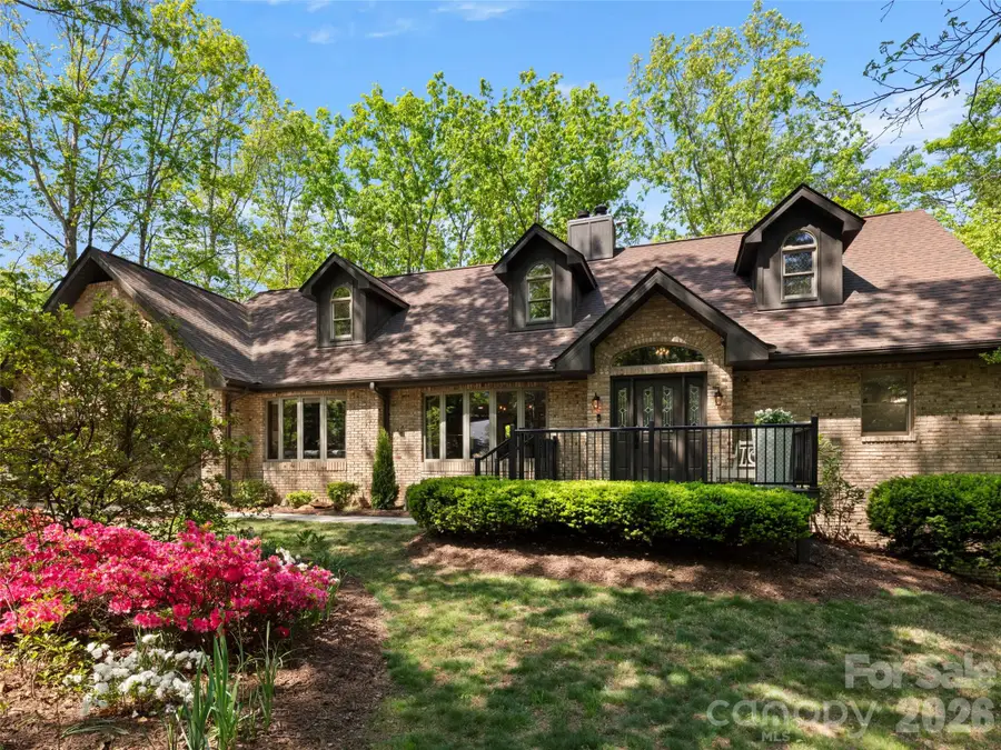 152 Eastmoor Drive, Asheville, NC 28805 - #2