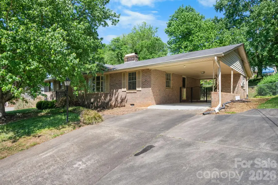 2010 12th Street Drive Nw, Hickory, NC 28601 - #3