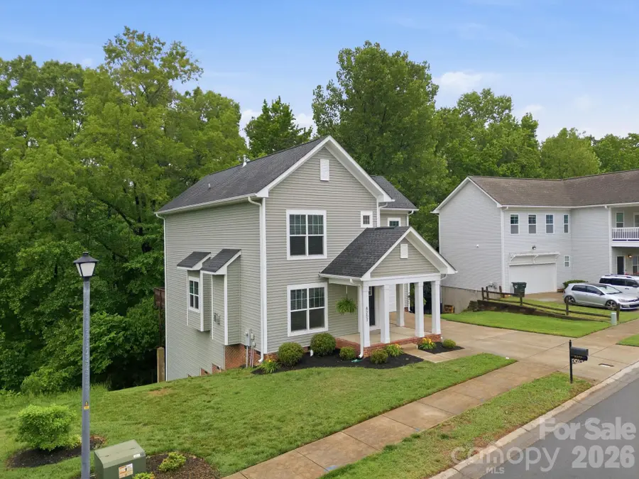 8207 Dumphries Drive, Huntersville, NC 28078 - #3
