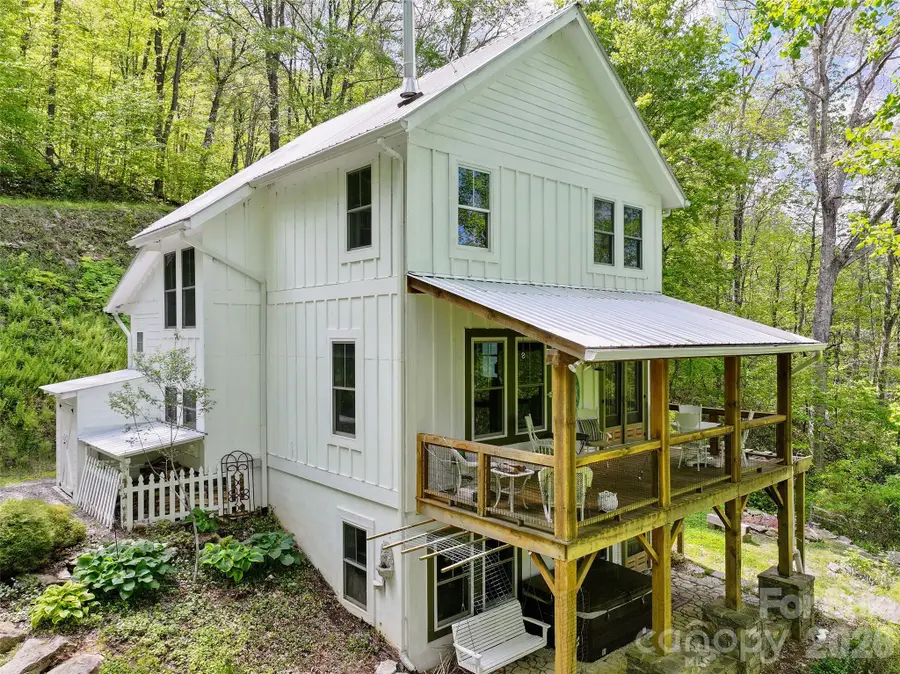 580 Split Pine Cove, Clyde, NC 28721 - #2