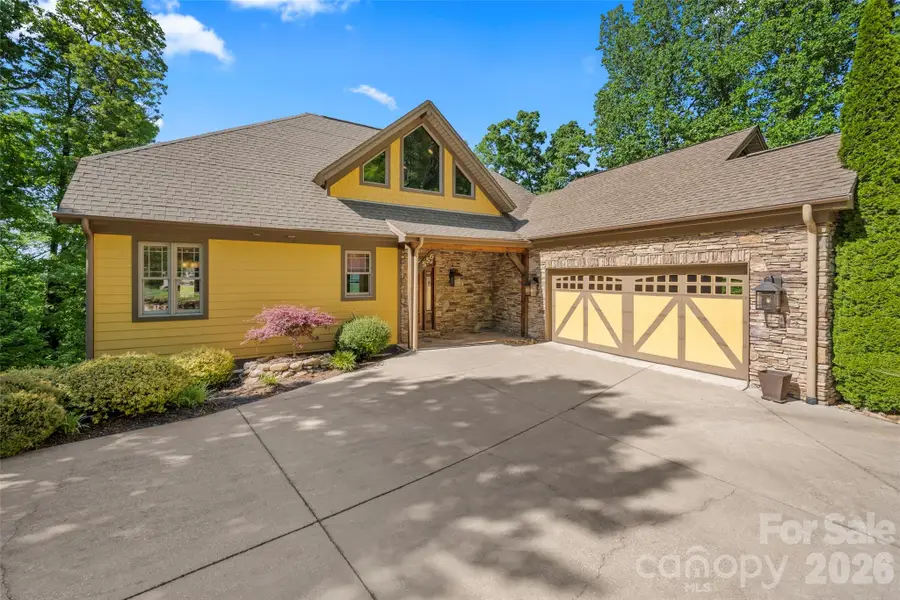 556 High Pines Loop, Lake Lure, NC 28746 - #2