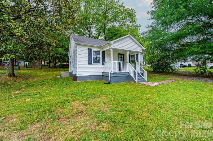 1725 8th Avenue Ne, Hickory, NC 28601 - #3