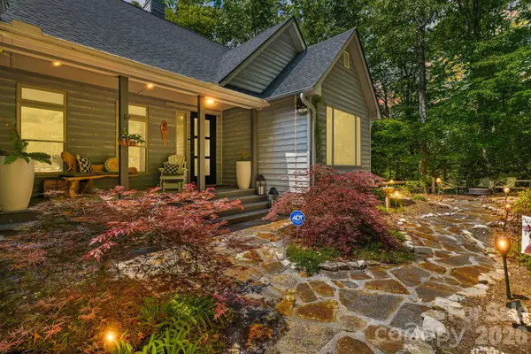 5 Saddle Ridge, Fletcher, NC 28732