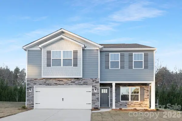 145 Ridgehaven Drive, Waynesville, NC 28786