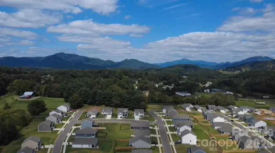 123 Ridgehaven Drive, Waynesville, NC 28786 - #2