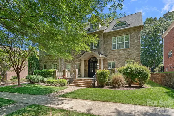 11215 Warfield Avenue, Huntersville, NC 28078