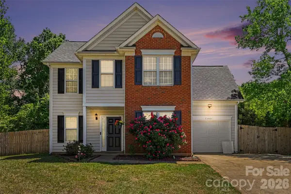 13403 Willow Falls Road, Charlotte, NC 28215