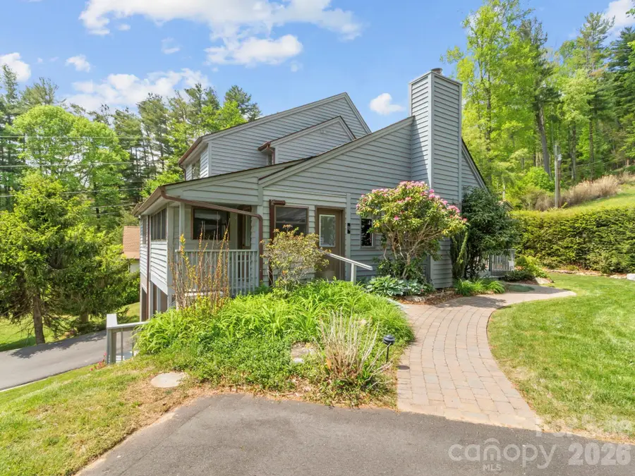 317 Robertson Street, Burnsville, NC 28714 - #2