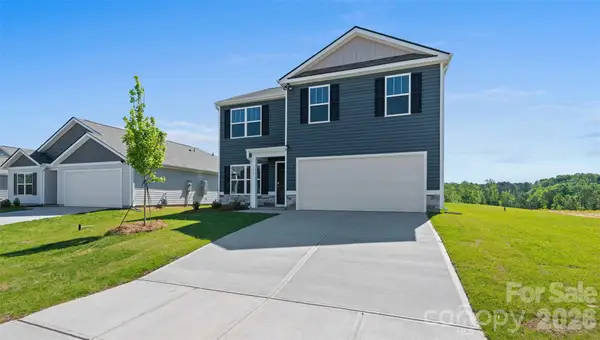 175 Creekwalk Lane, Waynesville, NC 28785