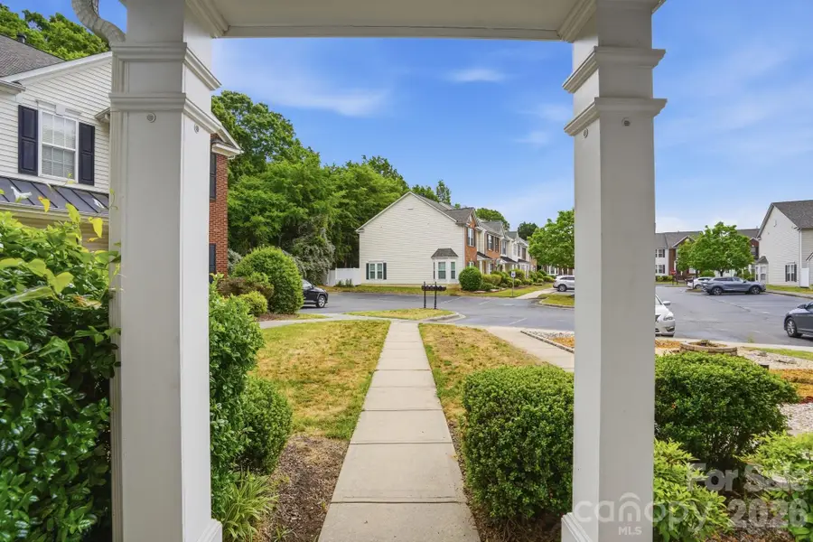 10851 Garden Oaks Lane, Charlotte, NC 28273 - #2