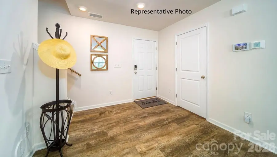 1371 Mammoth Road, Hickory, NC 28602 - #3