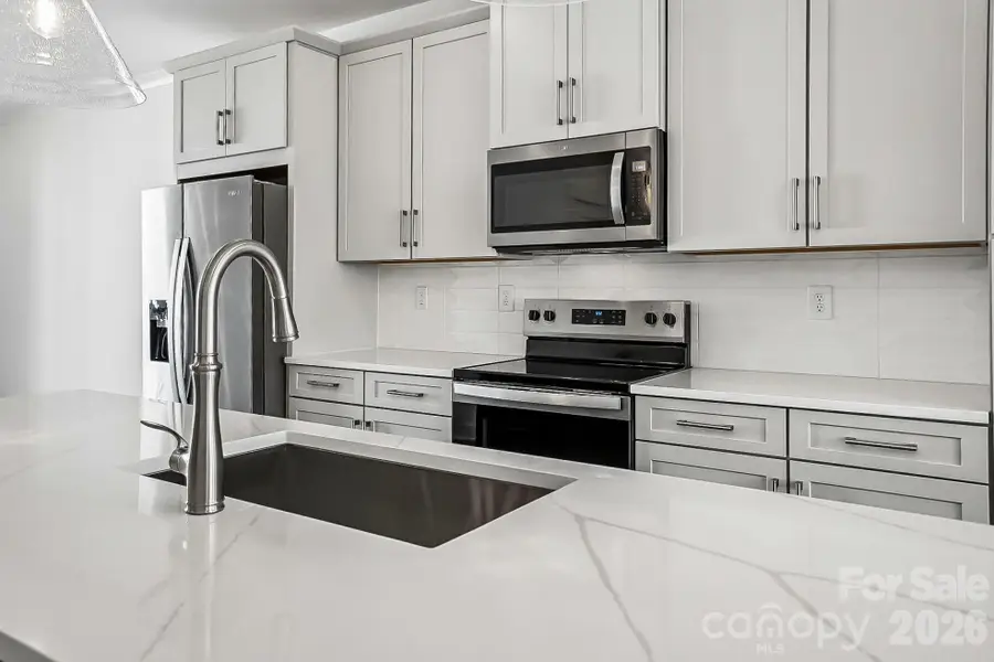 1131 Kokomo Lane, Charlotte, NC 28206 - #2