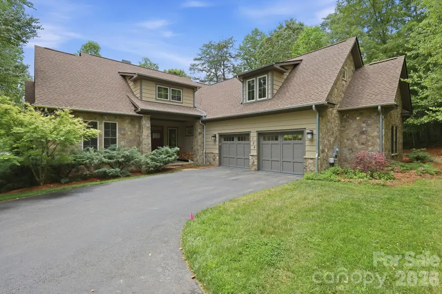129 Orvis Stone Circle, Biltmore Lake, NC 28715 - #2