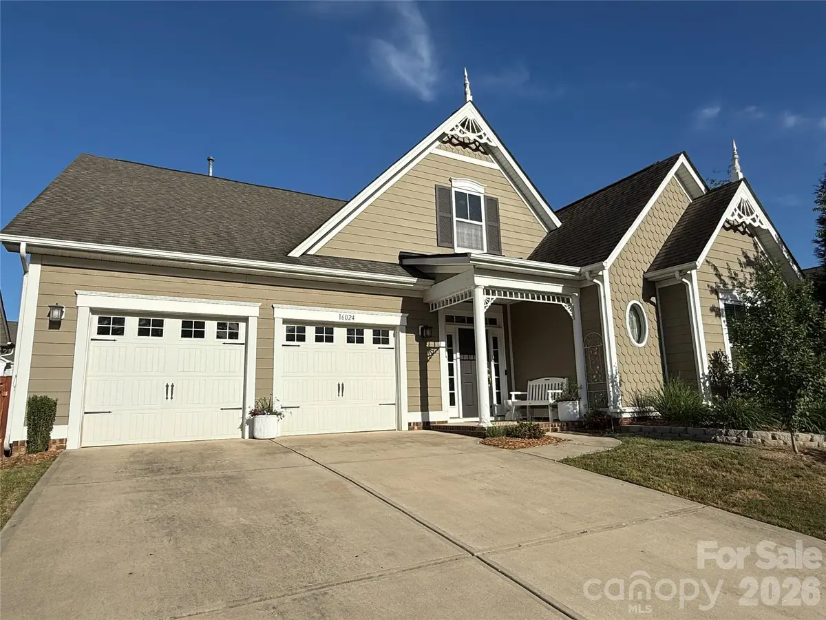 16024 Oxford Glenn Drive, Huntersville, NC 28078 - #1