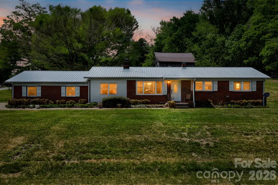 18 Hilda Lane, Mills River, NC 28759 - #2