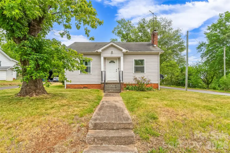 117 North Street, Morganton, NC 28655 - #2