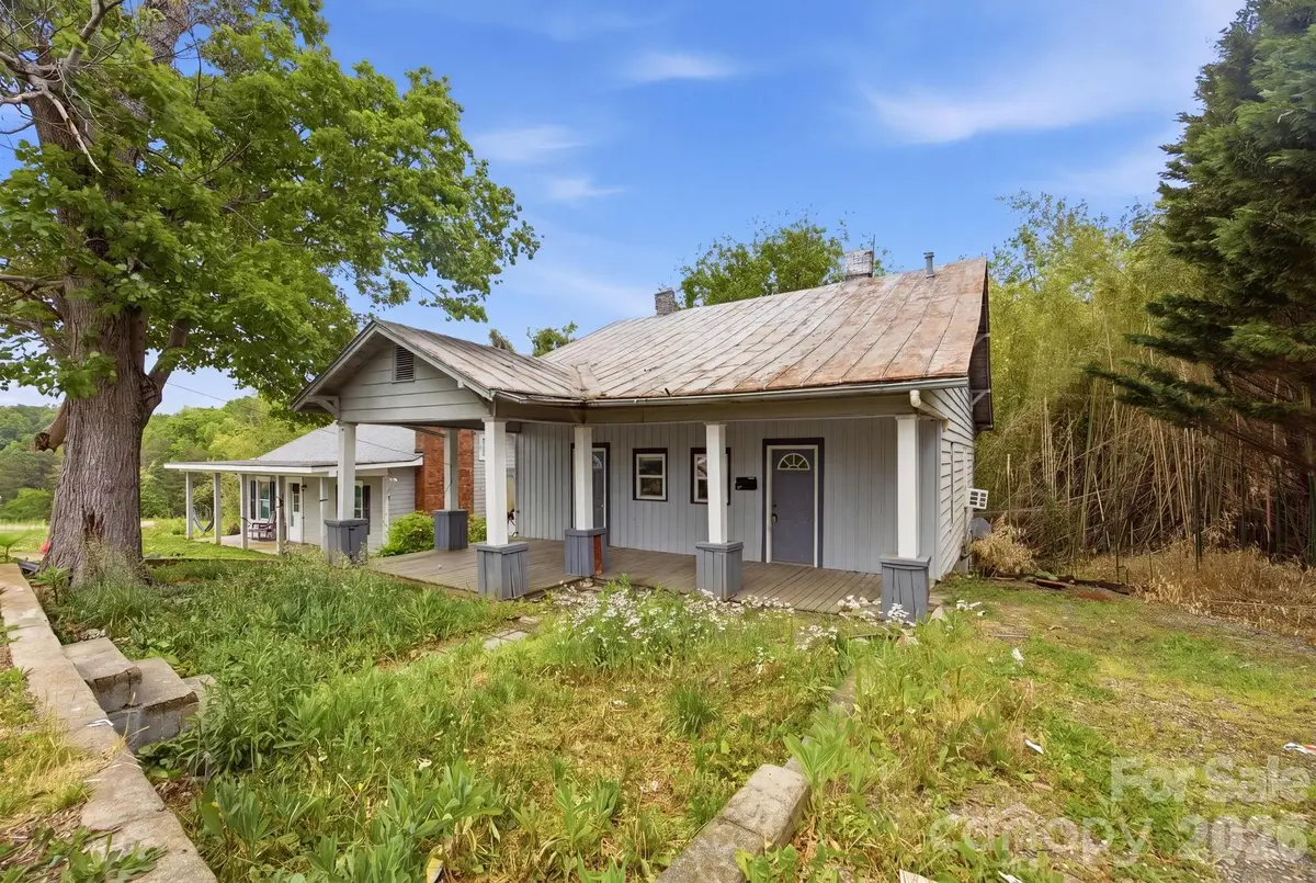 712 Conley Place Nw, Lenoir, NC 28645 - #1