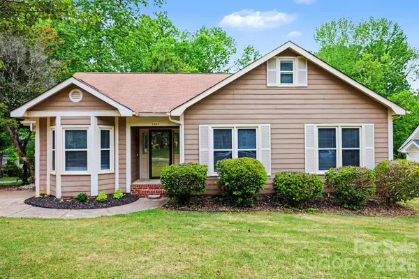 1201 Ashford Street, Charlotte, NC 28214