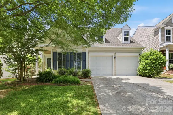 11030 Holm Oak Place, Charlotte, NC 28262
