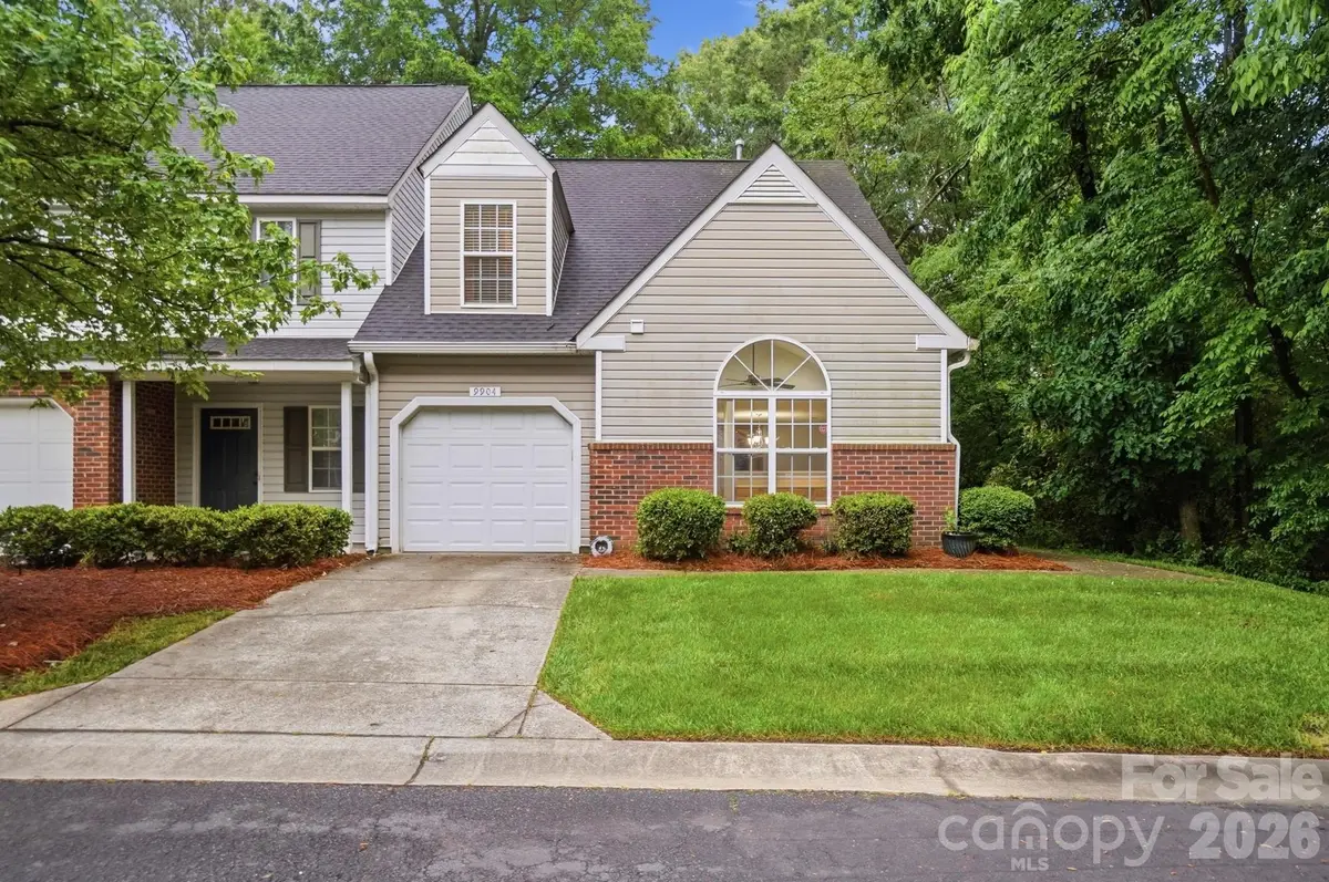 9904 Birch Knoll Court, Charlotte, NC 28213 - #1