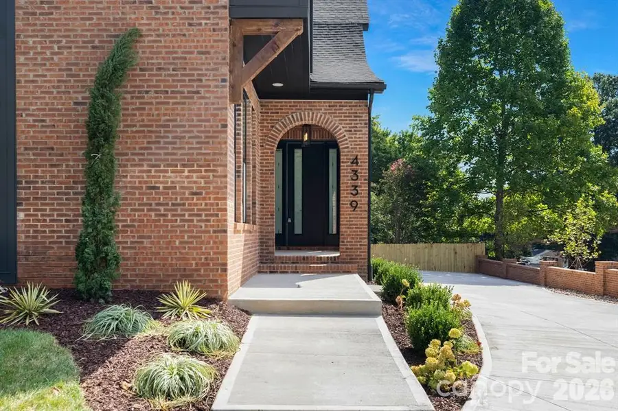 4339 Castlewood Road, Charlotte, NC 28209 - #3